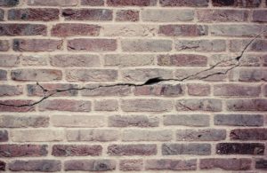 Property Dispute Solicitors. Lawyers Specialising in Property Litigation. crack in wall image
