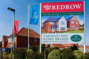 Buying Redrow, Bovis, Bellway, Countryside Freehold. Specialist enfranchisement solicitors. Photo Redrow development